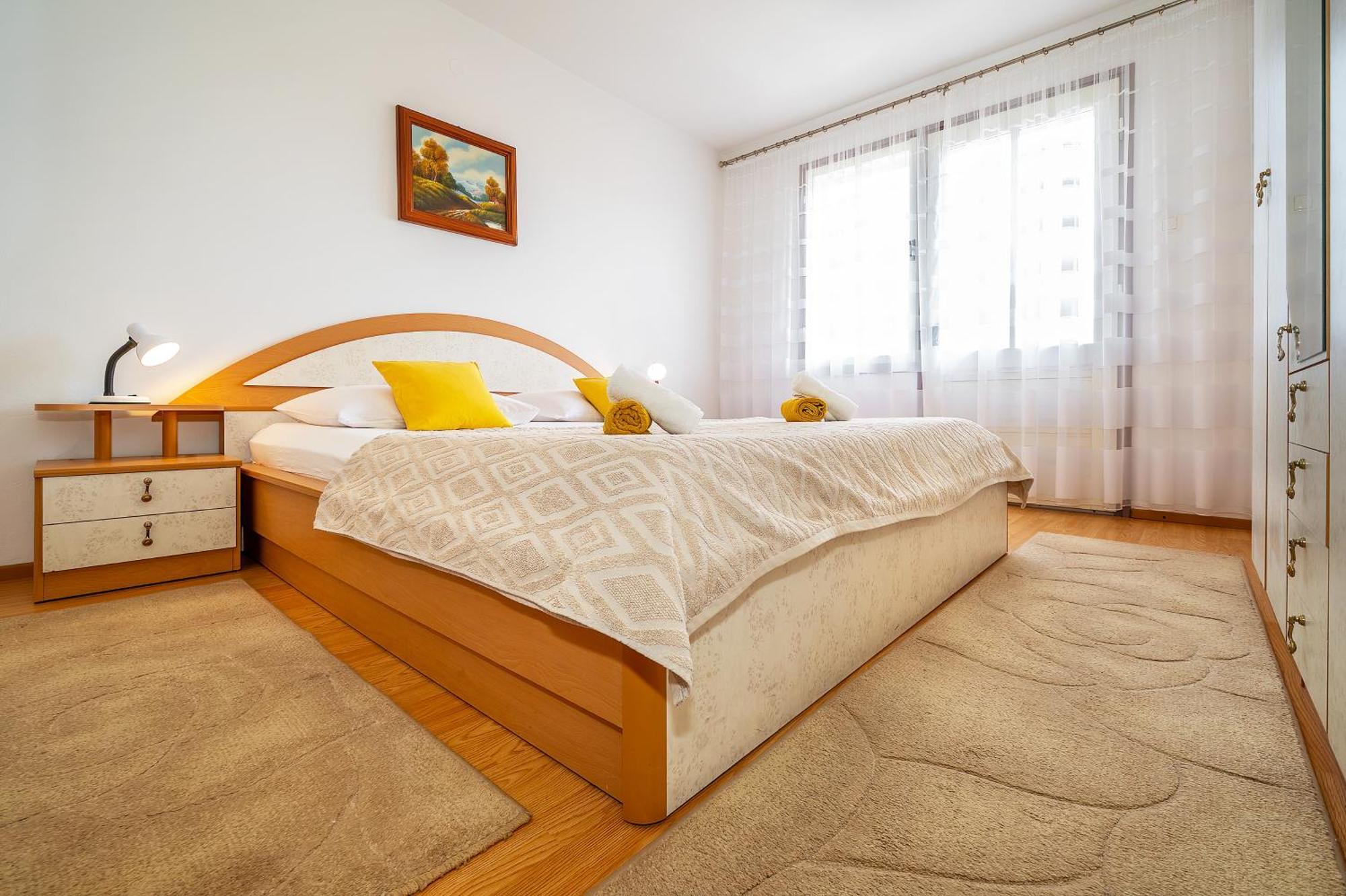 Apartments & Room Jagoda バスカ エクステリア 写真
