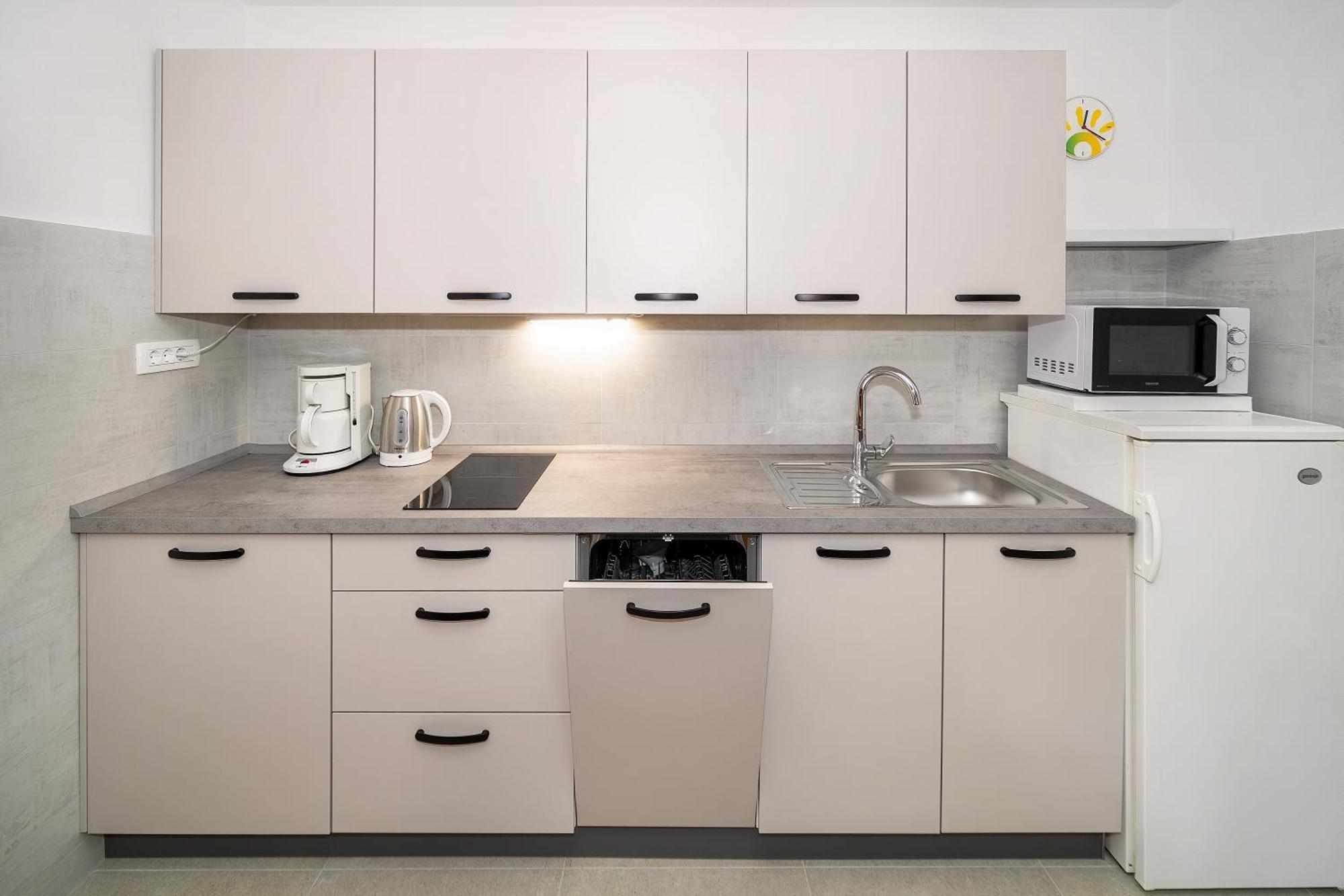 Apartments & Room Jagoda バスカ エクステリア 写真