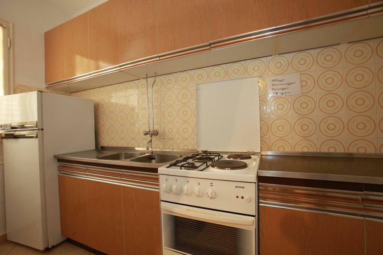 Apartments & Room Jagoda バスカ エクステリア 写真